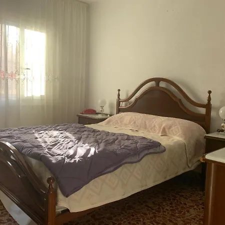 Lejlighed Plaza De Escuelas *